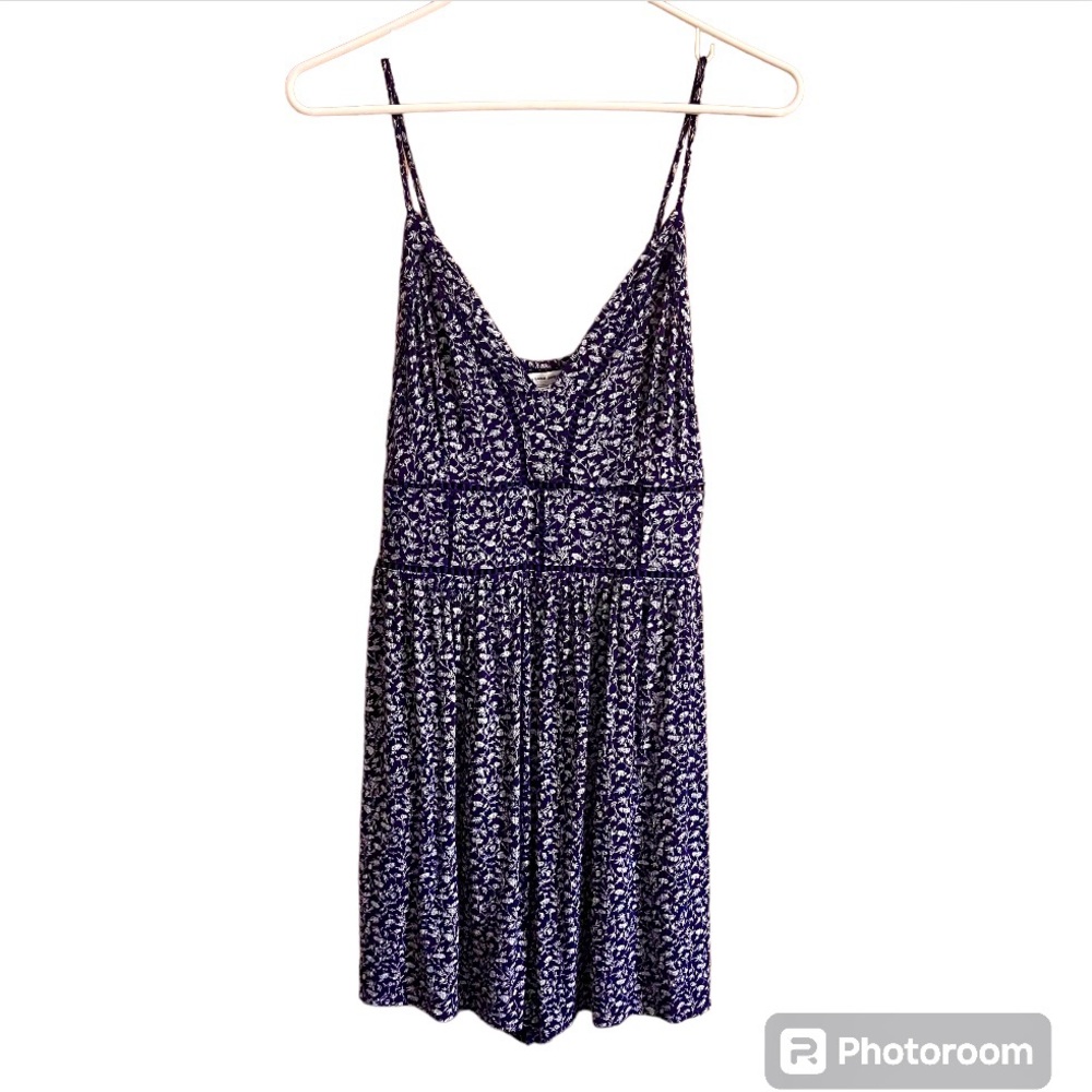 AEO romper navy/white